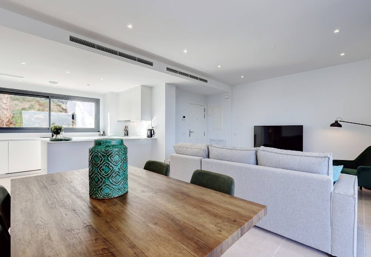 Apartment in Málaga - Modern Apartment in Trendy La Cala Golf Resort 