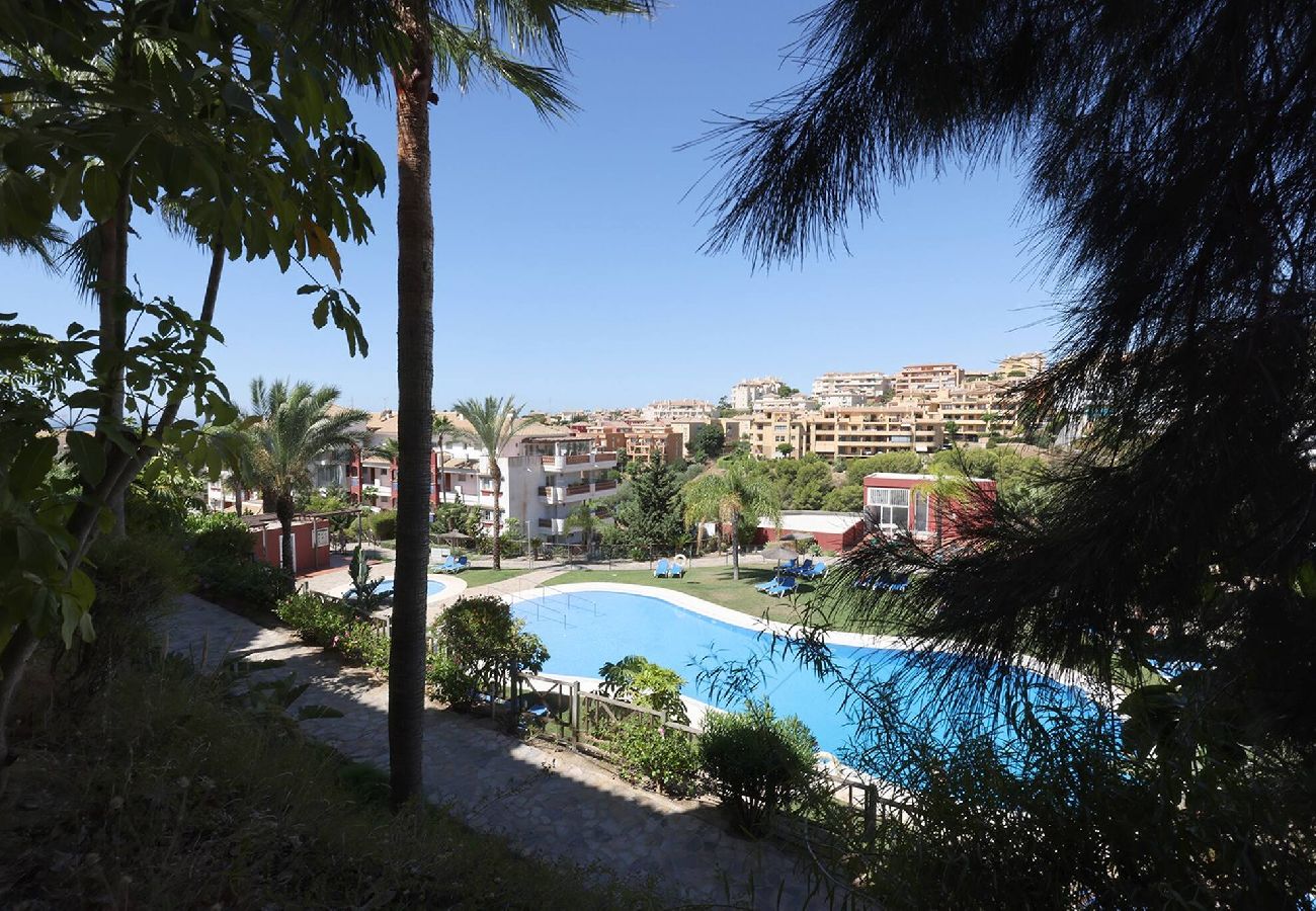 Apartment in Mijas Costa - Welcoming 2 Bed Apartment Views of Miraflores Golf 