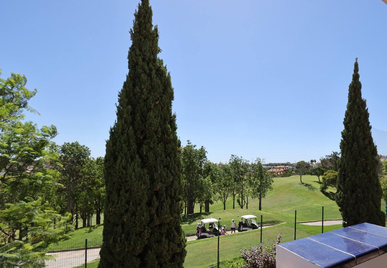 Apartment in Mijas Costa - Welcoming 2 Bed Apartment Views of Miraflores Golf 