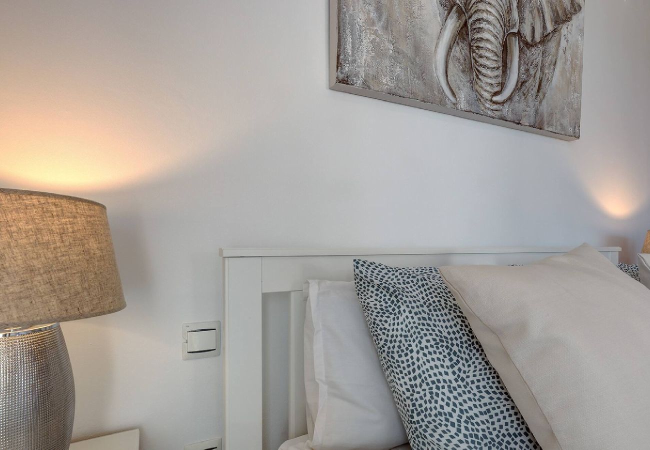 Apartment in Mijas Costa - Welcoming 2 Bed Apartment Views of Miraflores Golf 