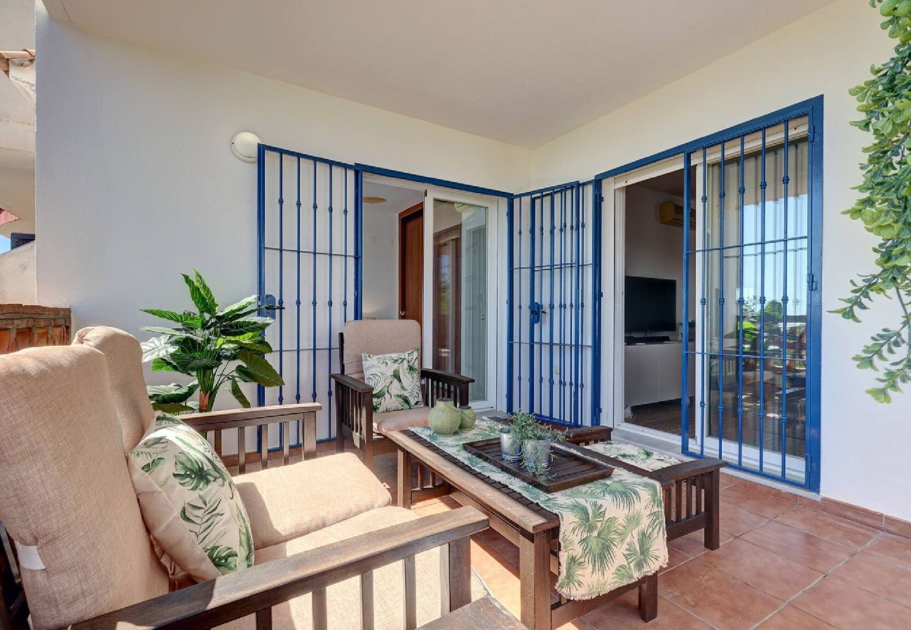 Apartment in Mijas Costa - Welcoming 2 Bed Apartment Views of Miraflores Golf 