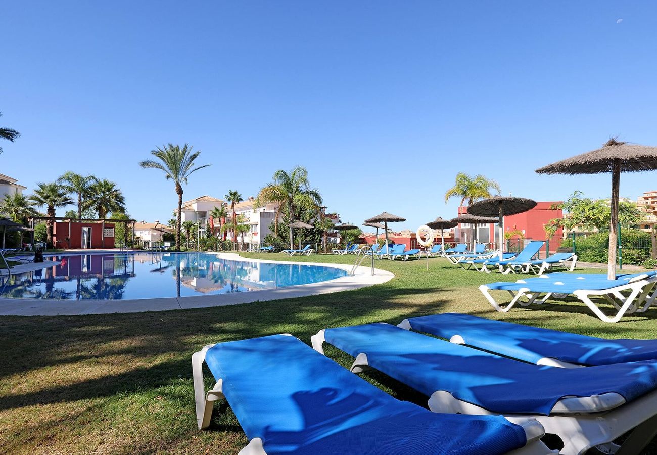 Apartment in Mijas Costa - Welcoming 2 Bed Apartment Views of Miraflores Golf 