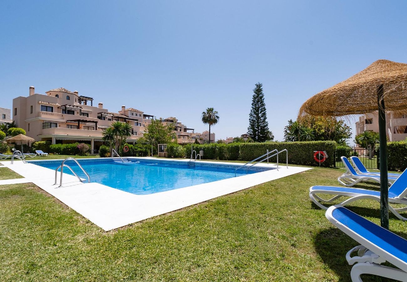 Apartment in Marbella - Santa Maria Elviria Golf Penthouse Private Terrace 