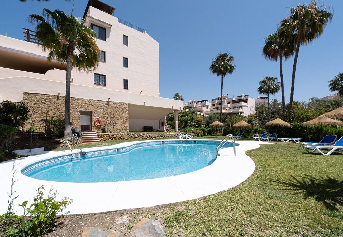 Apartment in Marbella - Santa Maria Elviria Golf Penthouse Private Terrace 