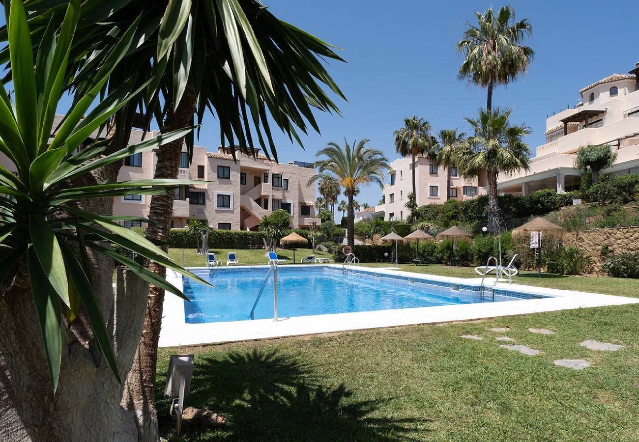 Apartment in Marbella - Santa Maria Elviria Golf Penthouse Private Terrace 