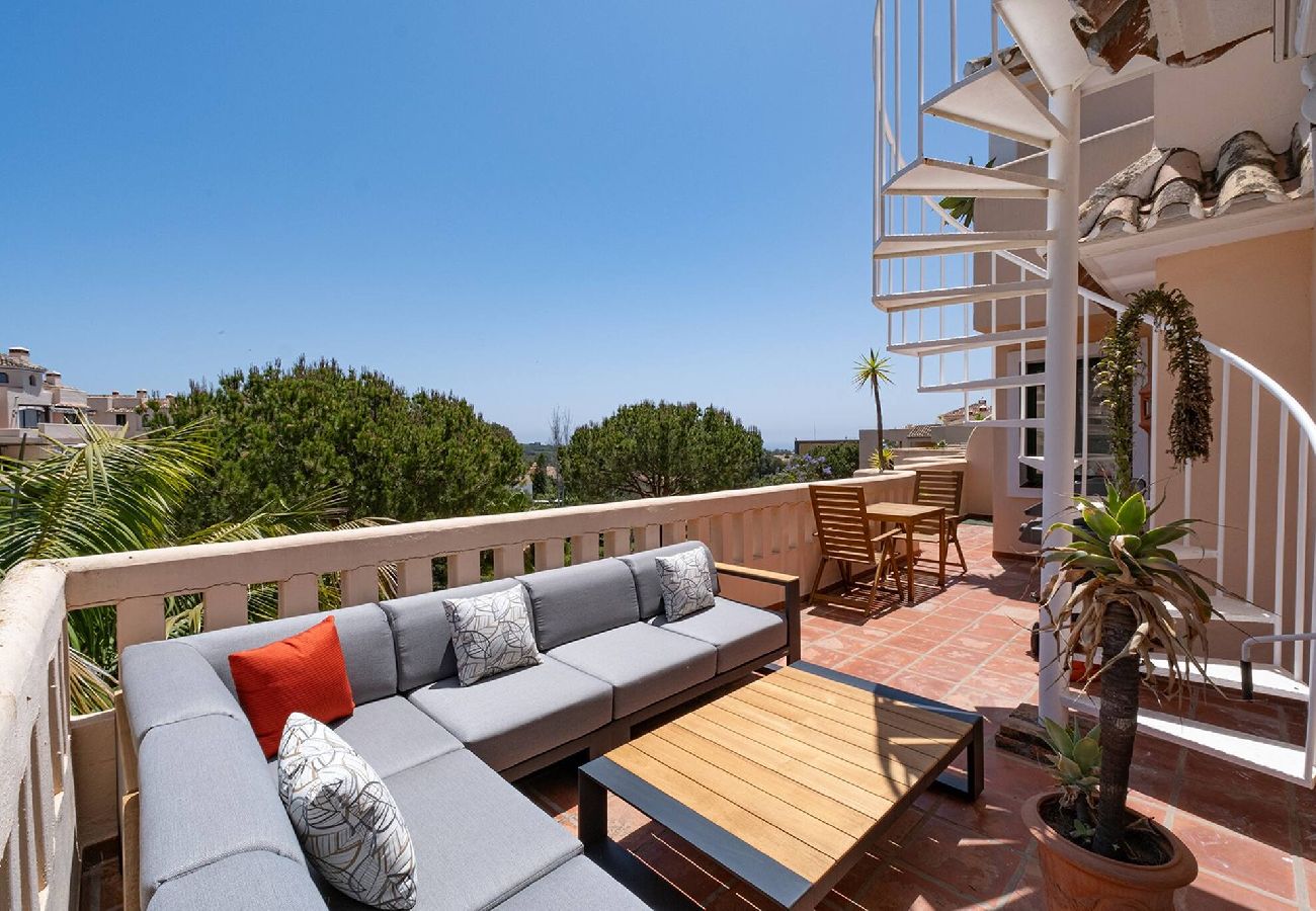 Apartment in Marbella - Santa Maria Elviria Golf Penthouse Private Terrace 