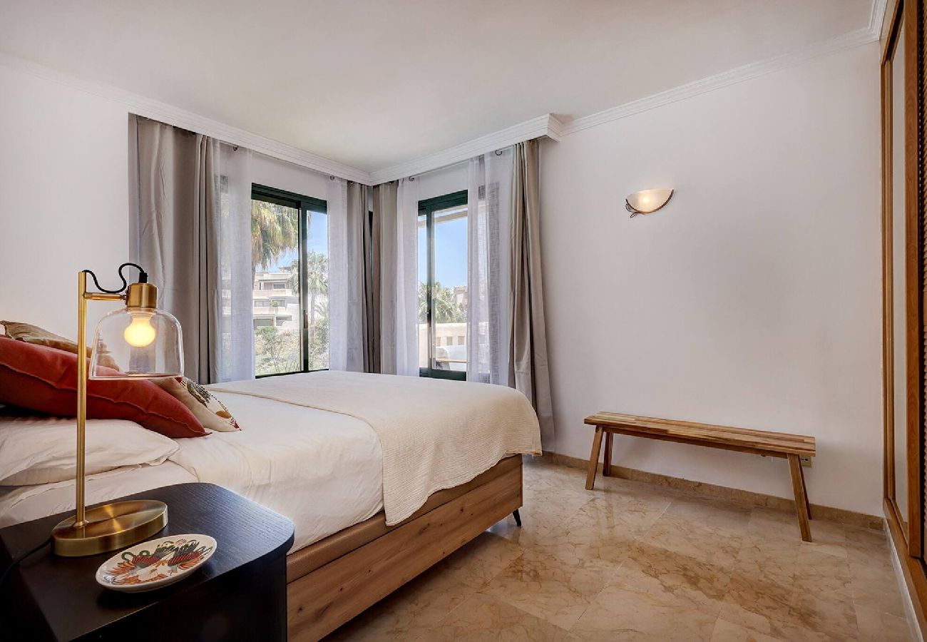 Apartment in Marbella - Santa Maria Elviria Golf Penthouse Private Terrace 