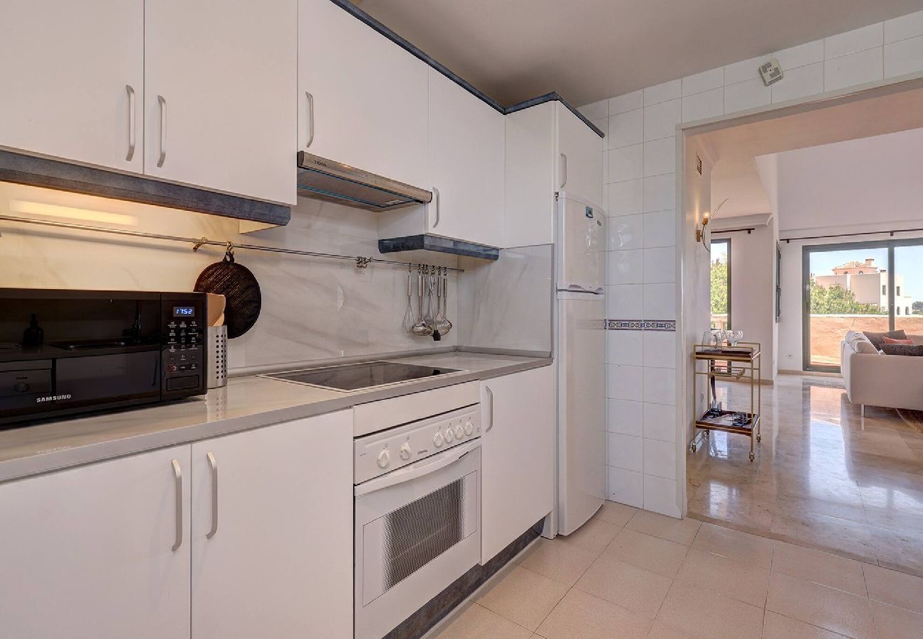 Apartment in Marbella - Santa Maria Elviria Golf Penthouse Private Terrace 