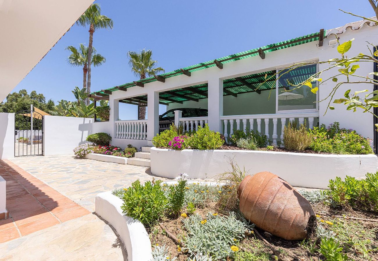 Villa in Mijas Costa - Luxury La Cala Villa, Private Pool and Sea Views 