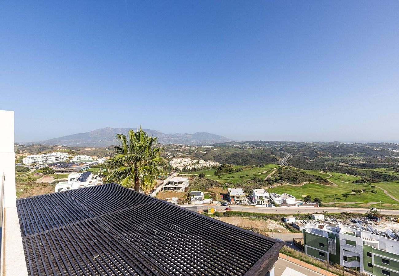 Apartment in La Cala de Mijas - La Cala Hills Club 2 Bed Duplex Penthouse, Sea Views & Hot Tub