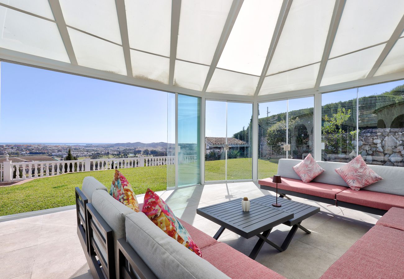 Villa in Mijas - Luxurious 4 Bed Villa, Private Pool