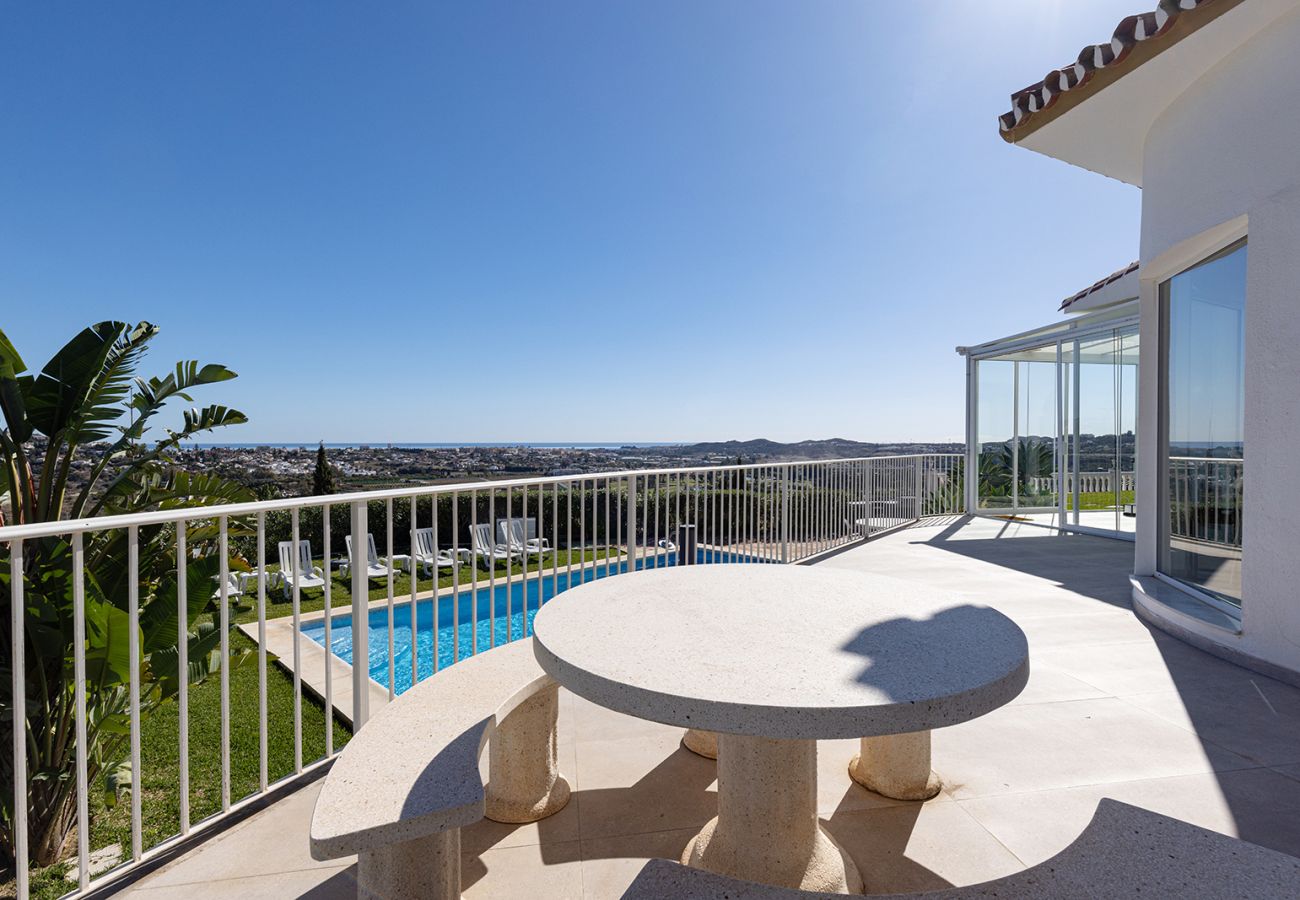 Villa in Mijas - Luxurious 4 Bed Villa, Private Pool