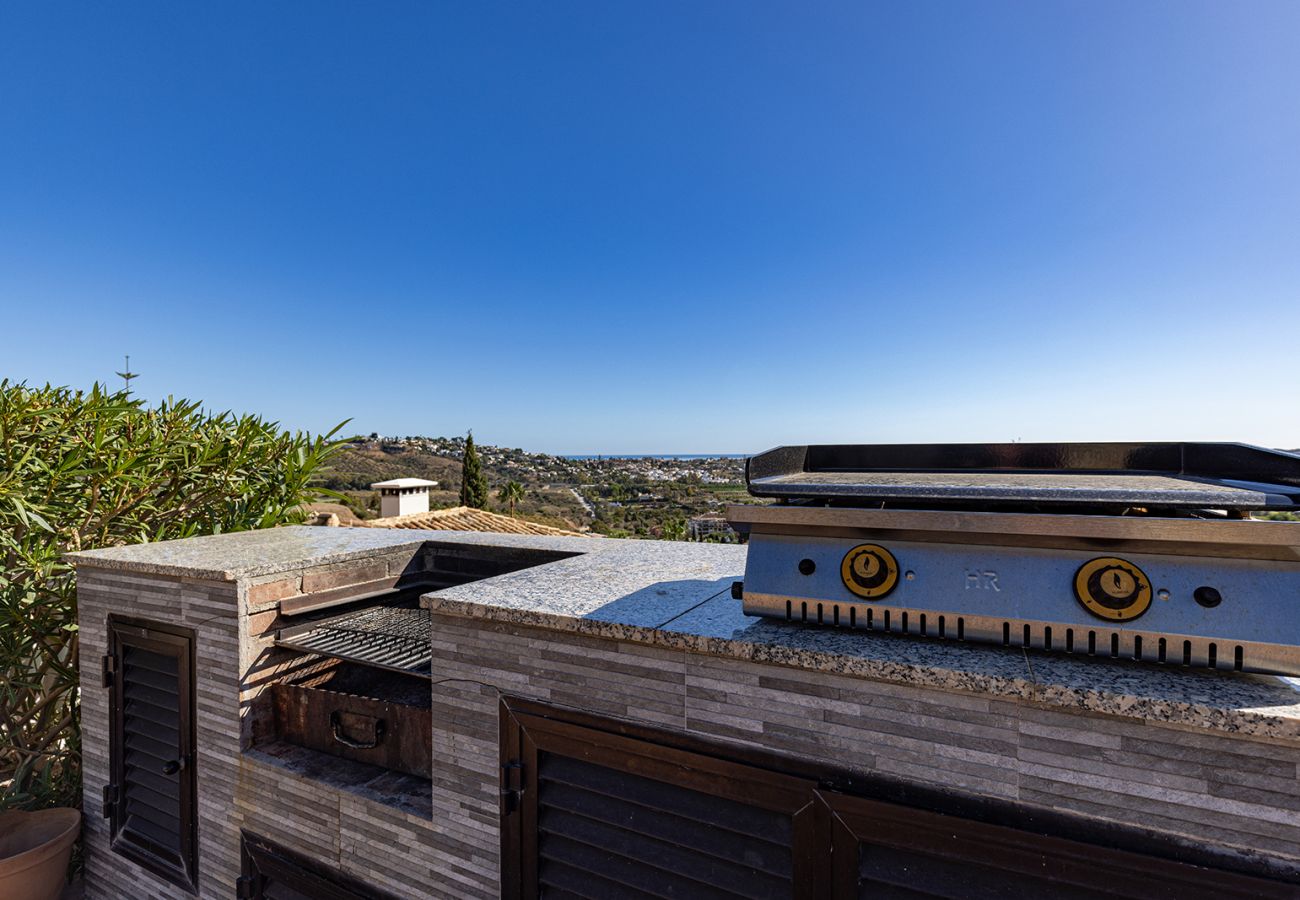 Villa in Mijas - Luxurious 4 Bed Villa, Private Pool