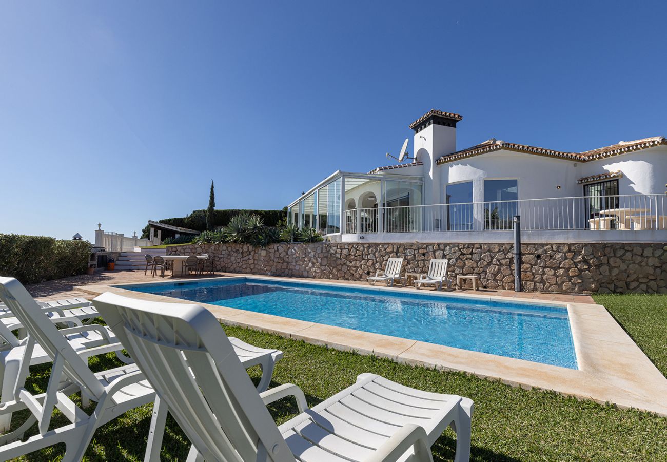 Villa in Mijas - Luxurious 4 Bed Villa, Private Pool