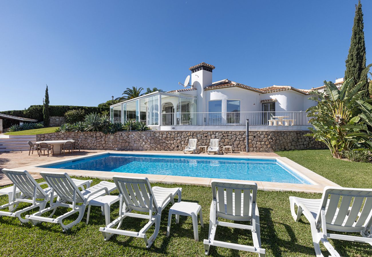Villa in Mijas - Luxurious 4 Bed Villa, Private Pool