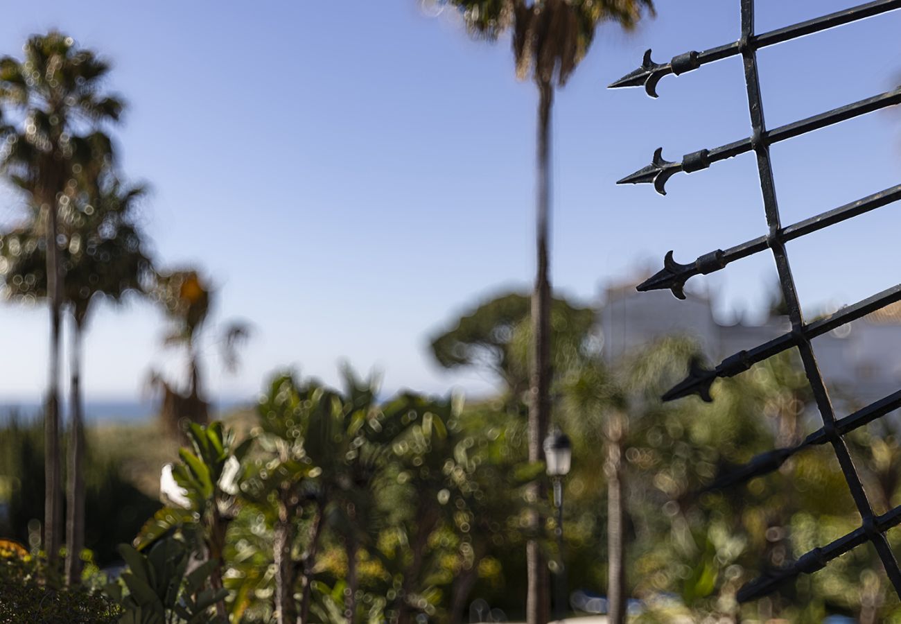 Apartment in Mijas Costa - Relaxing Sea Views 2 Bed 2 Bath Mijas Calahonda Apt
