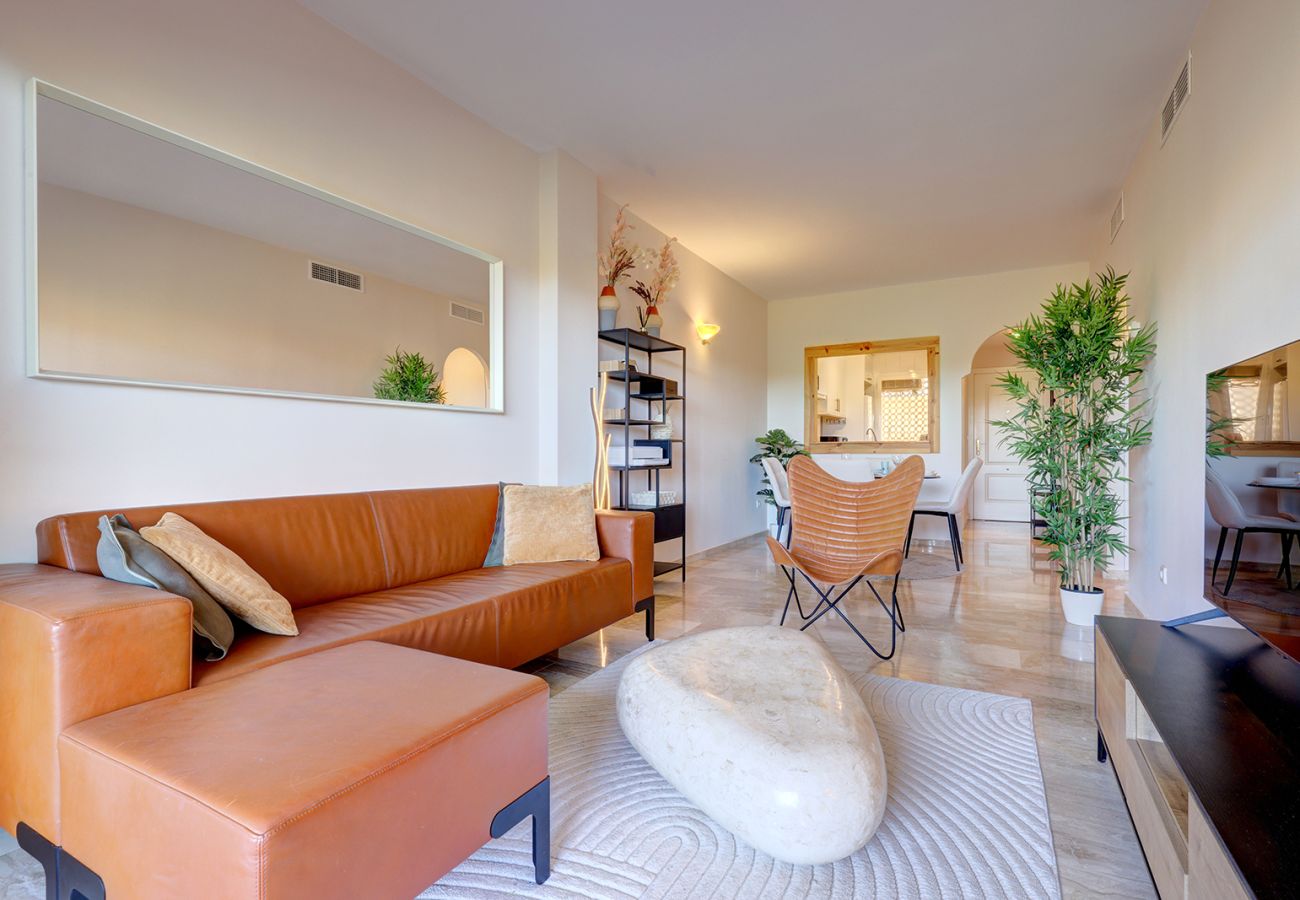 Apartment in Mijas Costa - Relaxing Sea Views 2 Bed 2 Bath Mijas Calahonda Apt