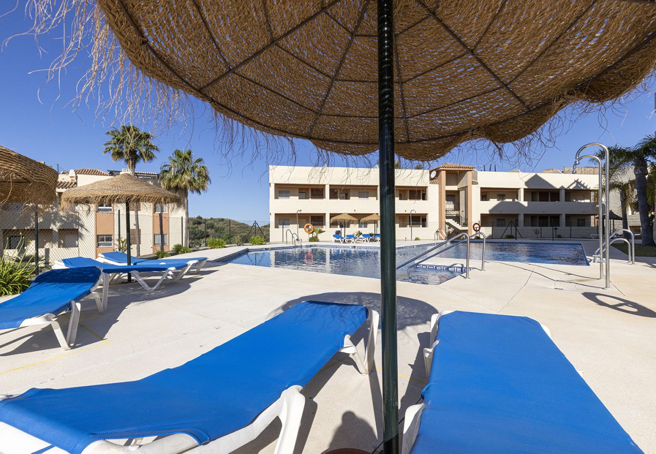Apartment in Mijas Costa - Relaxing Sea Views 2 Bed 2 Bath Mijas Calahonda Apt