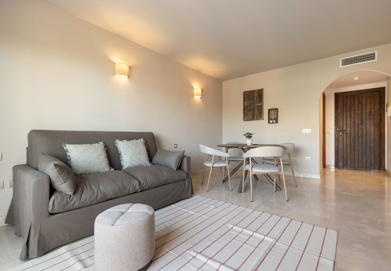 Apartment in Mijas Costa - Relaxing 1 Bed Sea View Apt, Private Terrace