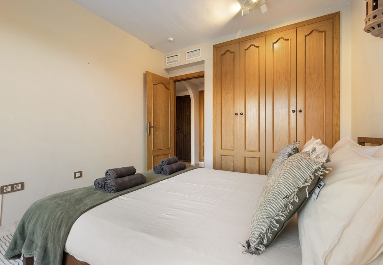 Apartment in Mijas Costa - Relaxing 1 Bed Sea View Apt, Private Terrace