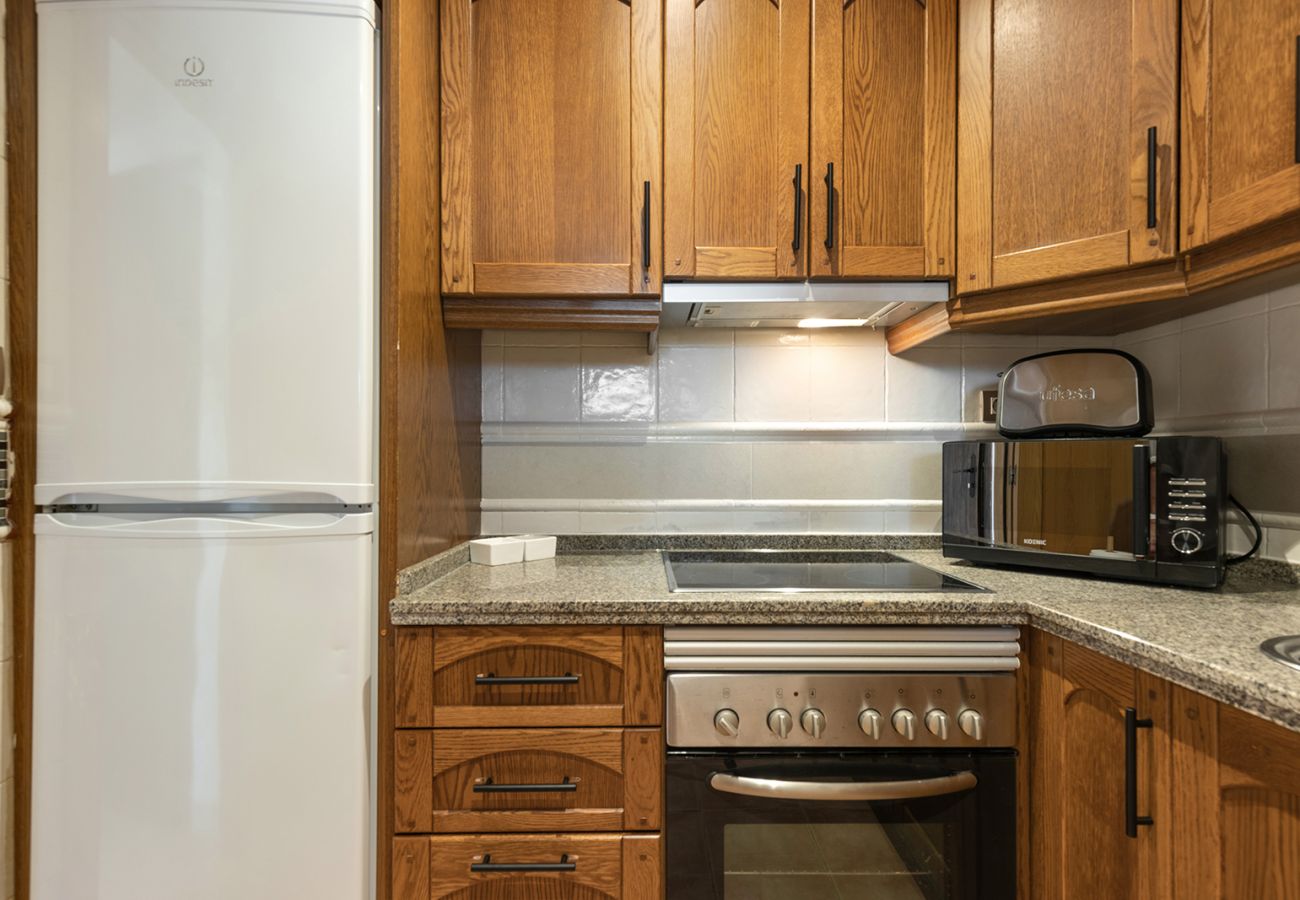 Apartment in Mijas Costa - Relaxing 1 Bed Sea View Apt, Private Terrace