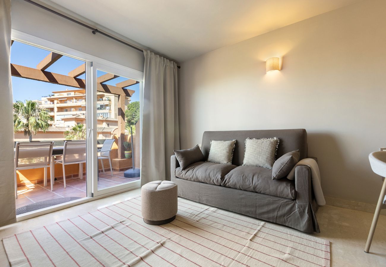 Apartment in Mijas Costa - Relaxing 1 Bed Sea View Apt, Private Terrace