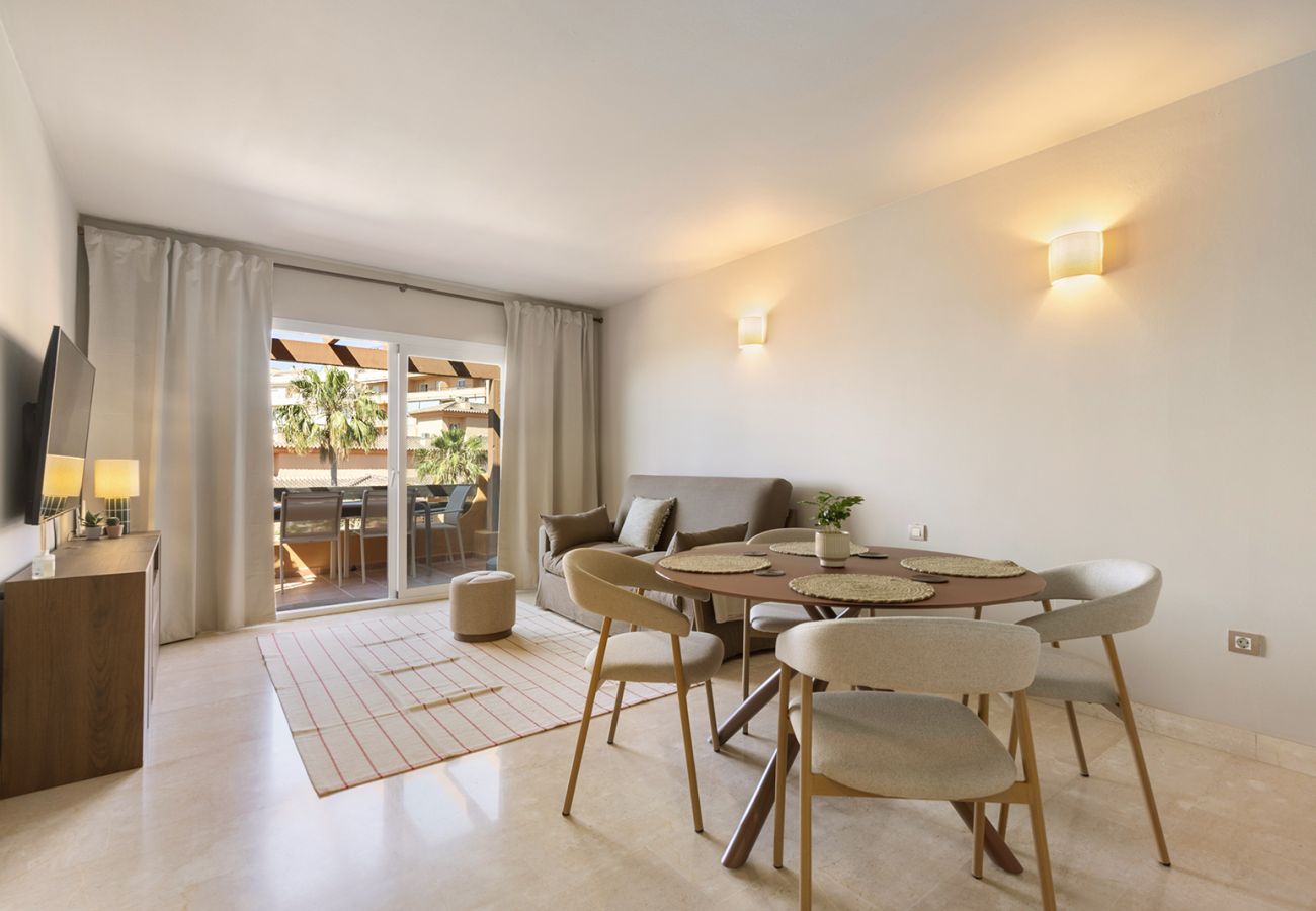 Apartment in Mijas Costa - Relaxing 1 Bed Sea View Apt, Private Terrace