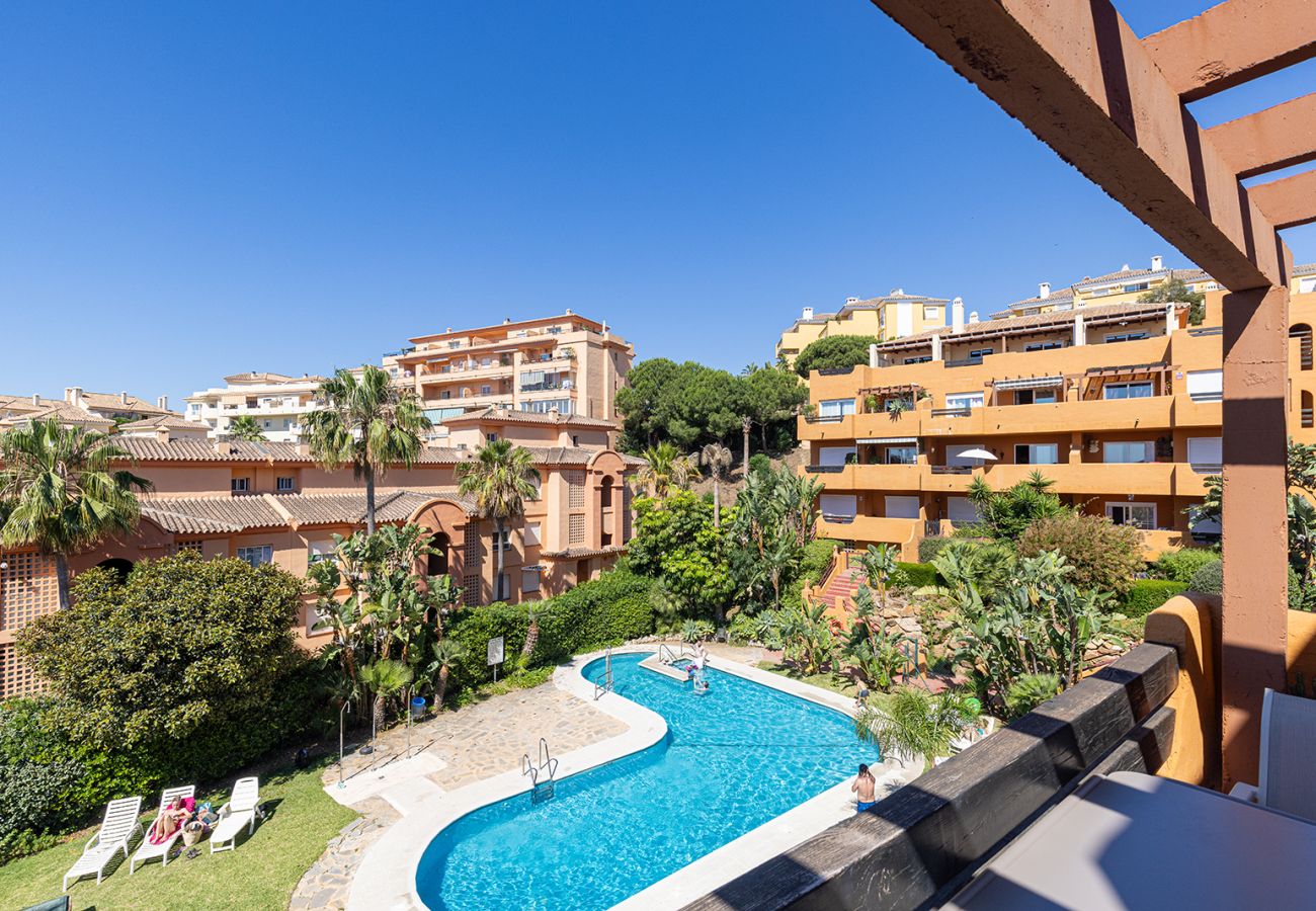 Apartment in Mijas Costa - Relaxing 1 Bed Sea View Apt, Private Terrace
