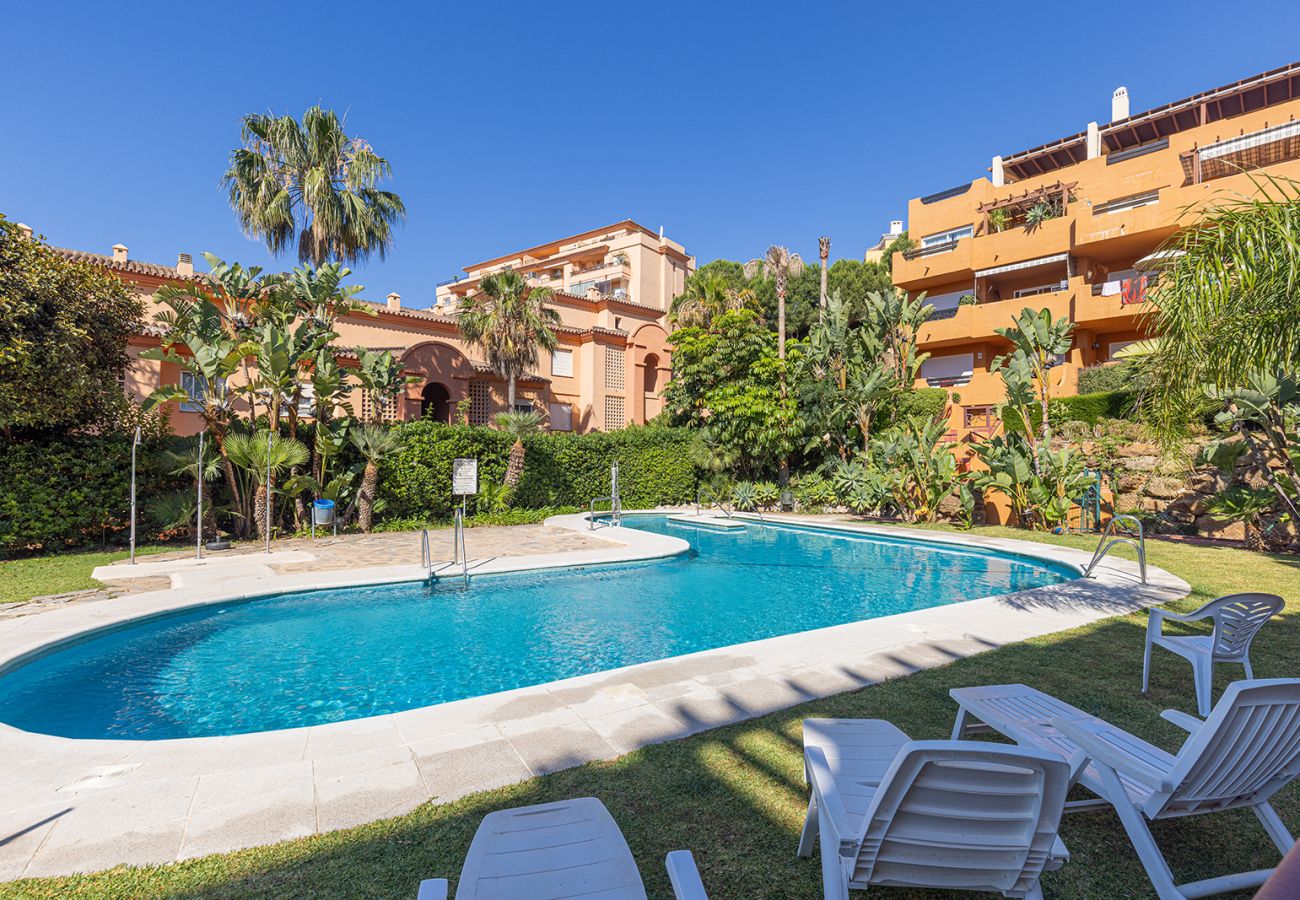 Apartment in Mijas Costa - Relaxing 1 Bed Sea View Apt, Private Terrace