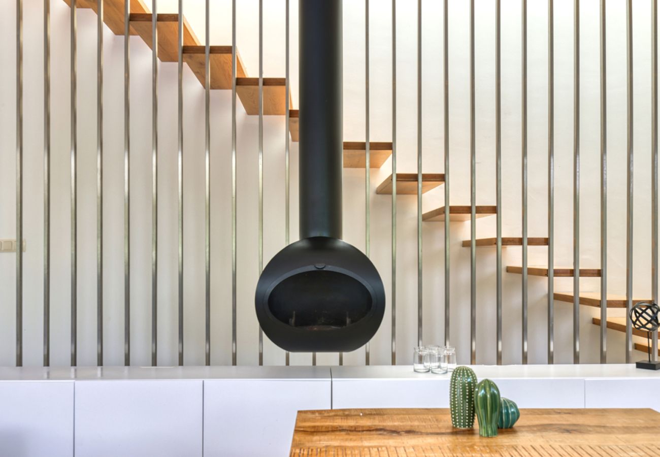 Villa in Marbella - Stylish 5 Bed Villa With Private Infinity Pool