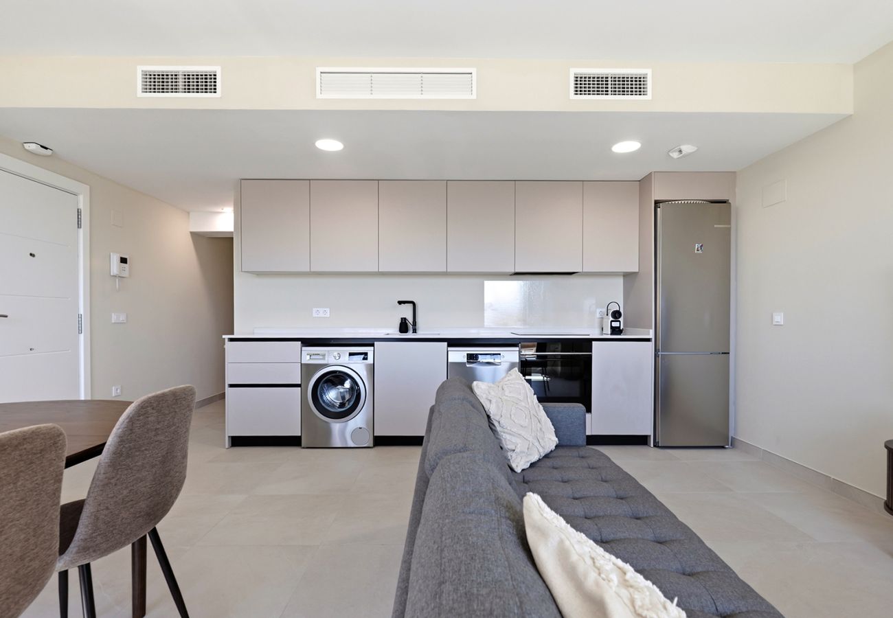 Apartment in Mijas Costa - New 2 Bed Mijas Golf Penthouse with Padel