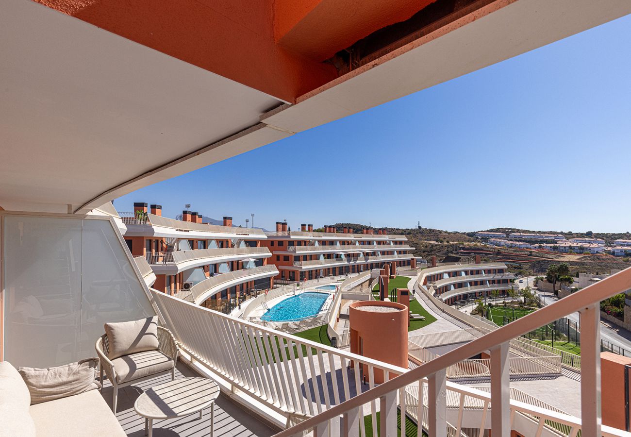 Apartment in Mijas Costa - New 2 Bed Mijas Golf Penthouse with Padel