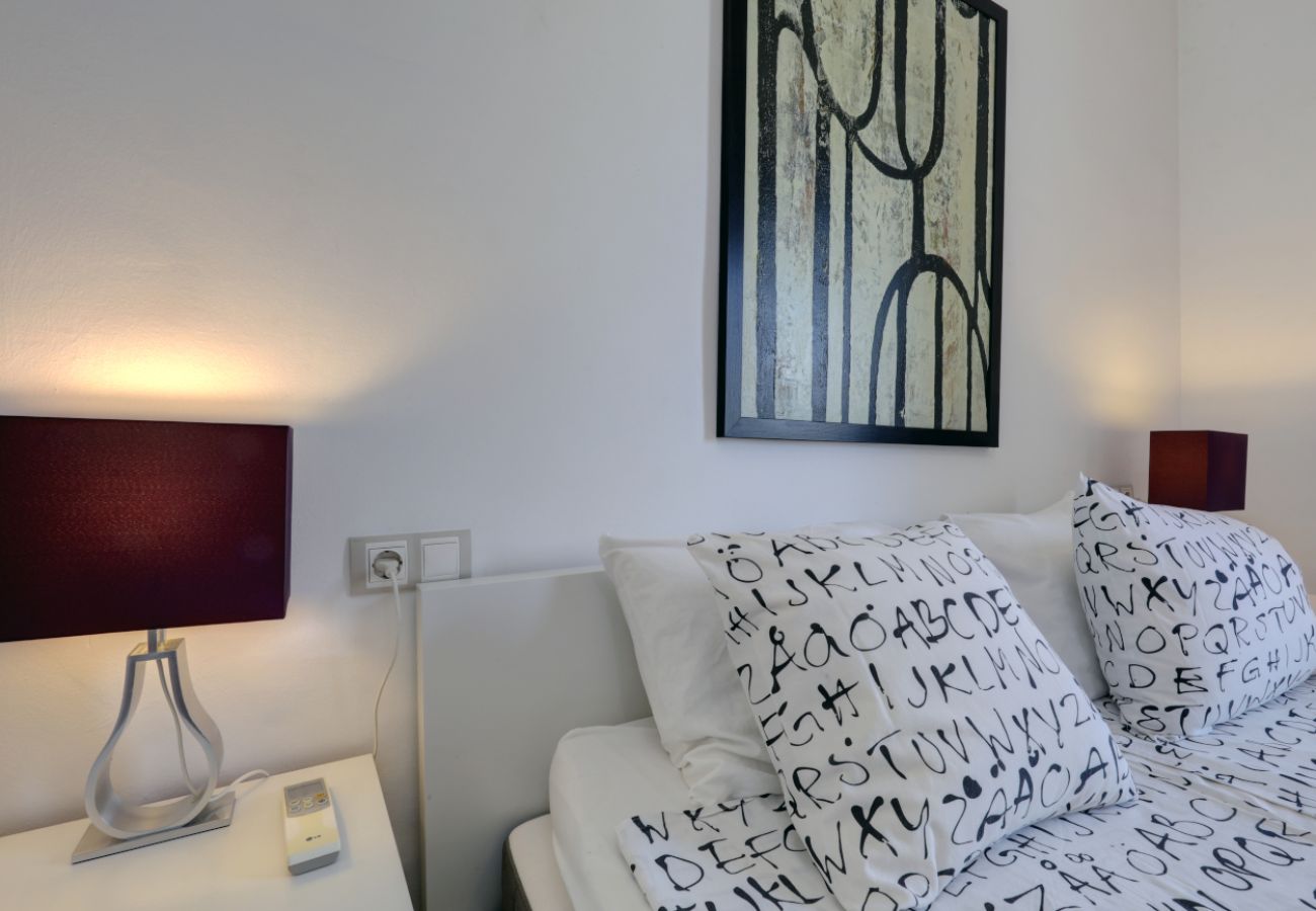 Villa/Dettached house in Benalmádena - Prime Benalmádena Location – 4-Bed Villa with Pool